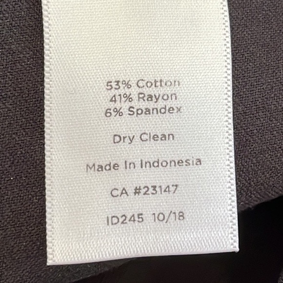 TALBOTS Chatham Crop Trouser Scalloped Ankle Black Capri Pants Size 8 - Picture 5 of 6